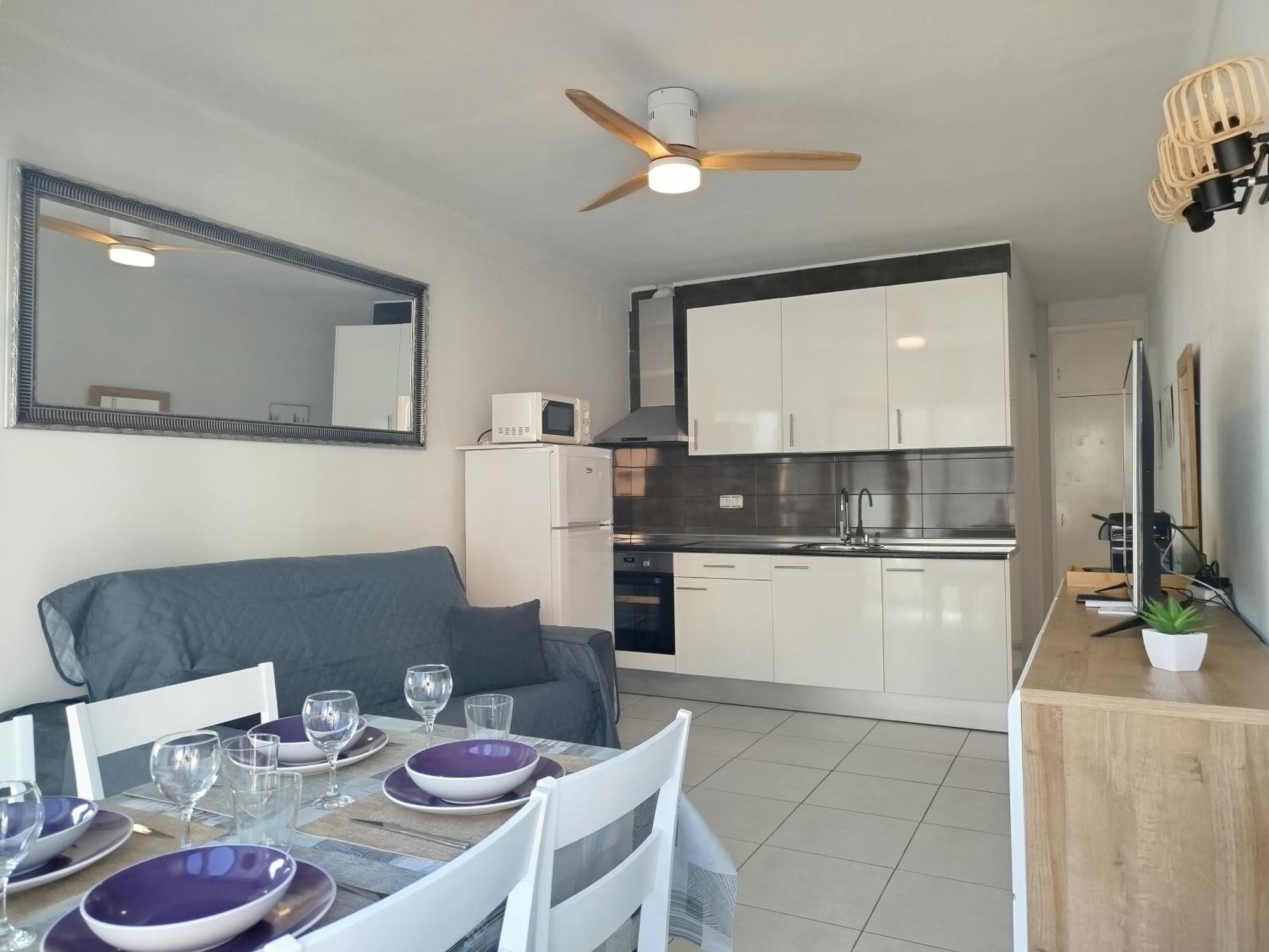 Appartement Bonito En El Centro De Roses